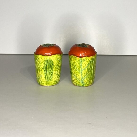 Ceramic Tomato & Leaf Salt & Pepper Shakers, VIntage, Spices - Picture 2 of 7